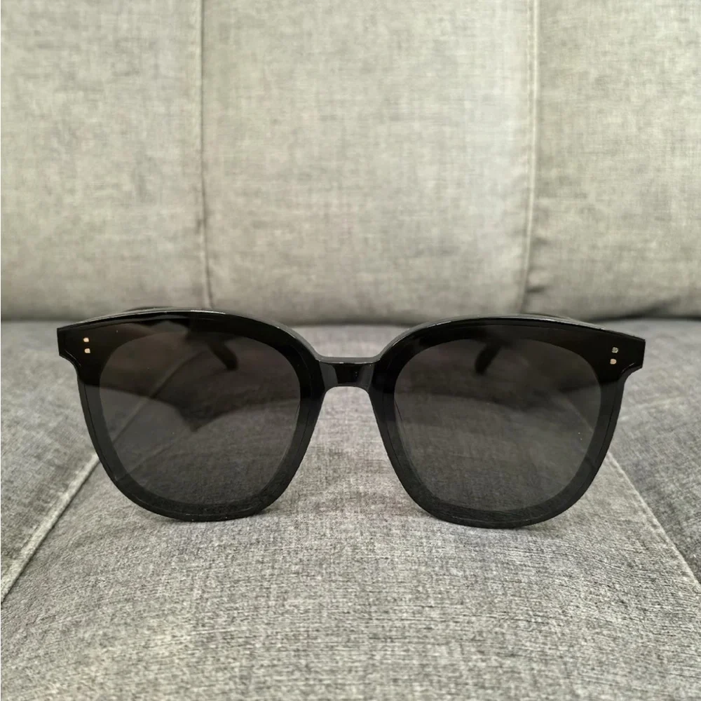 GENTLE MONSTER My Ma Sunglasses - Picture 9 of 16